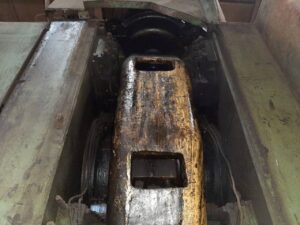 熱間鍛造プレス TMP Voronezh K8540 - 1000 トン (写真 1)