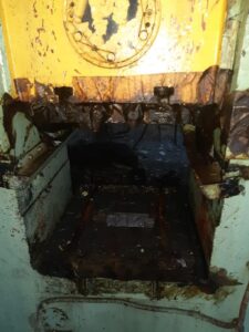 ナックルジョイントプレス Barnaul KB8336 - 400 トン (写真 3)