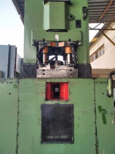 ナックルジョイントプレス Grabener GKN 1000 - 1000 トン (写真 4)