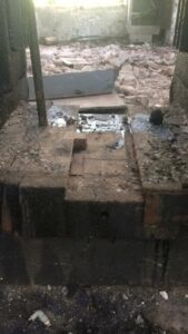 鍛造ハンマー Kalinin M213 - 3 トン (写真 4)