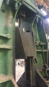 鍛造ハンマー Kalinin M213 - 3 トン (写真 7)