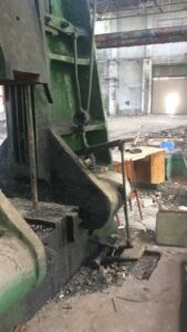 鍛造ハンマー Kalinin M213 - 3 トン (写真 9)