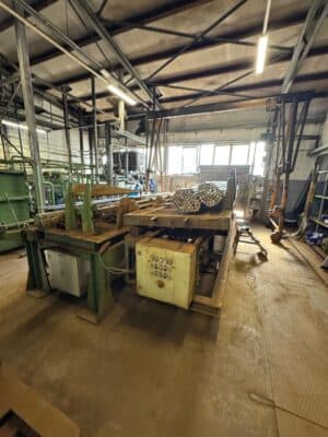 自動鍛造機 Hatebur AMP30 - 230 トン (写真 4)