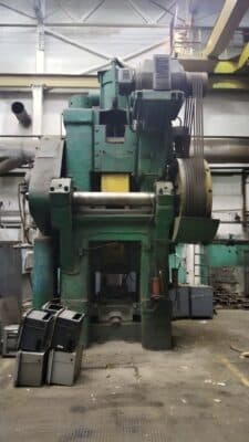 熱間鍛造プレス TMP Voronezh K864 - 1600 トン (写真 3)