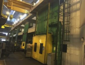 プレスライン Muller Weingarten G1 / 5 presses - 7000 トン (写真 4)