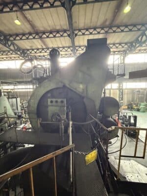 熱間鍛造プレス Sumitomo FP1600 - 1600 トン (写真 6)