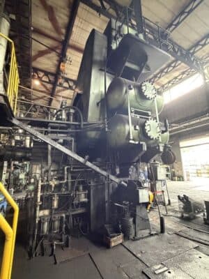 熱間鍛造プレス Sumitomo FP1600 - 1600 トン (写真 7)