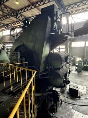 熱間鍛造プレス Sumitomo FP1600 - 1600 トン (写真 5)