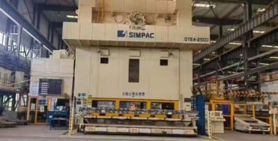 プレス機 Simpac DTE4 2500 - 2500 トン (写真 6)