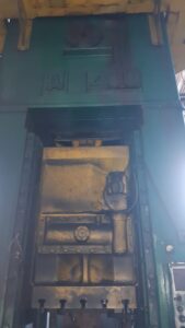 トリミングプレス TMP Voronezh KA9536 - 400 トン (写真 8)