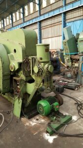 水平鍛造機 Eumuco SMZE 13 - 125 トン (写真 4)