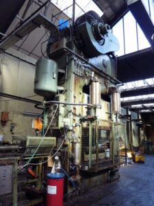 トリミングプレス Wilkins & Mitchell L66-54-14 - 600 トン (写真 6)