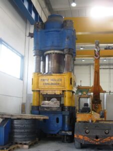自由鍛造プレス Fritz Muller 3000 MT - 3000 トン ID: 76017