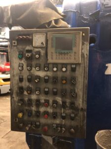 熱間鍛造プレス Smeral LMZ 1000 - 1000 トン (写真 1)