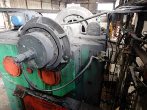 トリミングプレス Wilkins & Mitchell L66-S4-10 - 600 トン (写真 3)