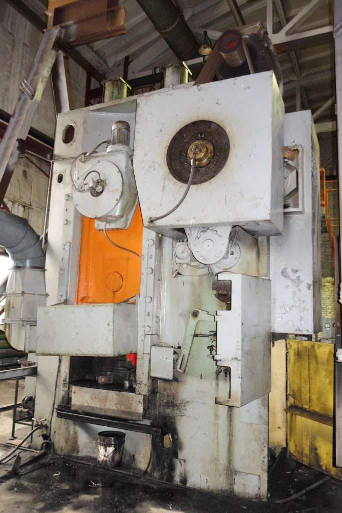 冷間押出プレス Barnaul KB0036 - 400 トン