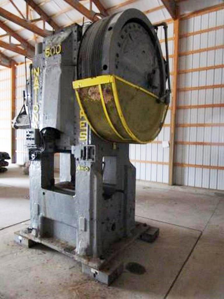熱間鍛造プレス National Maxipres 500 - 500 トン