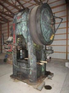 熱間鍛造プレス National Maxipres 500 - 500 トン (写真 3)