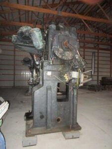 熱間鍛造プレス National Maxipres 500 - 500 トン (写真 10)