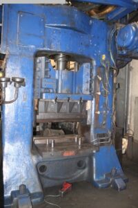 ねじプレス Kieserling FS 450 - 450 トン (写真 3)