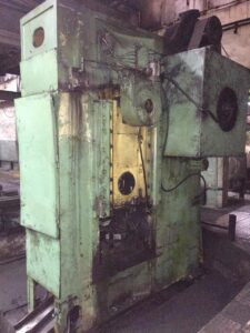 ナックルジョイントプレス Barnaul KB8340 B - 1000 トン (写真 2)