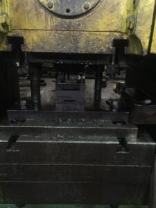 ナックルジョイントプレス Barnaul KB8340 B - 1000 トン (写真 5)