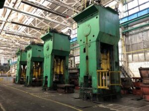 トリミングプレス Erfurt PKZe 1250 - 1250 トン (写真 3)