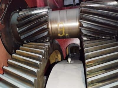 ナックルジョイントプレス Barnaul KB8336 - 400 トン (写真 10)