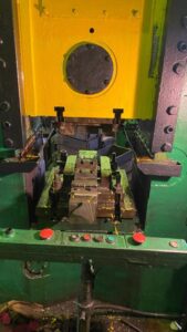 ナックルジョイントプレス Barnaul KB8336 - 400 トン (写真 5)