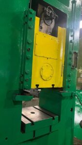 ナックルジョイントプレス Barnaul KB8336 - 400 トン (写真 17)