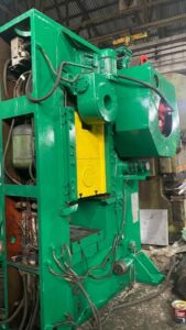 ナックルジョイントプレス Barnaul KB8336 - 400 トン (写真 18)