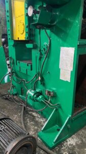 ナックルジョイントプレス Barnaul KB8336 - 400 トン (写真 19)