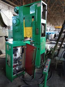 ナックルジョイントプレス Barnaul KB8336 - 400 トン (写真 25)