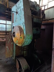 ナックルジョイントプレス Barnaul K8336 - 400 トン (写真 4)