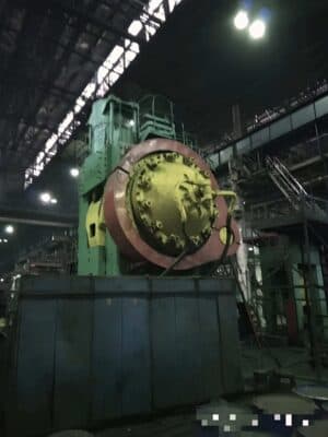 熱間鍛造プレス NKMZ Kramatorsk 6300 - 6300 トン (写真 2)
