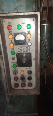 トリミングプレス TMP Voronezh K2538 - 630 トン (写真 6)