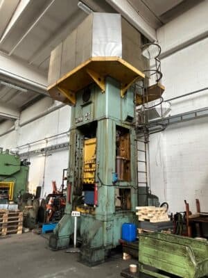 トリミングプレス TMP Voronezh KB2536 - 400 トン (写真 4)