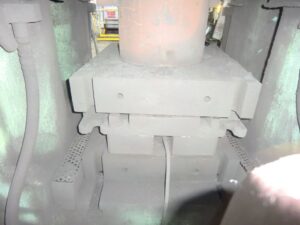 ねじプレス Hasenclever SPK 1250/950/400/1250 - 1250 トン (写真 2)