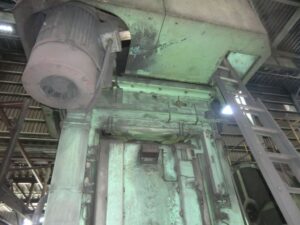 ねじプレス Hasenclever SPK 1250/950/400/1250 - 1250 トン (写真 1)