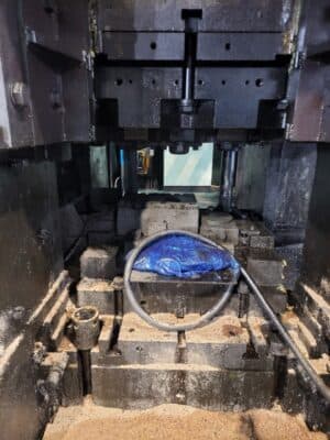 熱間鍛造プレス TMP Voronezh K8544 - 2500 トン (写真 4)