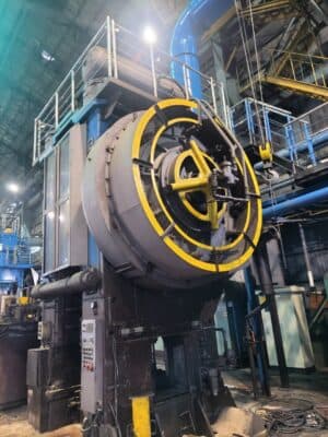 熱間鍛造プレス TMP Voronezh K8544 - 2500 トン (写真 3)