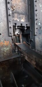 トリミングプレス TMP Voronezh KB9534 - 250 トン (写真 3)