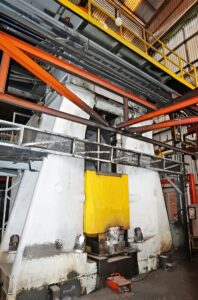 油圧鍛造ハンマー Lasco KGK 1600 - 16000 mkg (写真 9)