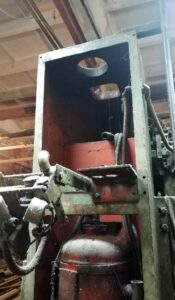 ナックルジョイントプレス Barnaul KB8336 - 400 トン (写真 11)