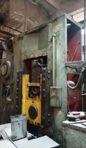 ナックルジョイントプレス Barnaul KB8336 - 400 トン (写真 16)