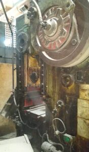 ナックルジョイントプレス Barnaul KB8336 - 400 トン (写真 10)