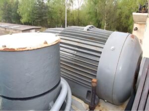 熱間鍛造プレス Smeral LKM 1000 - 1000 トン (写真 1)