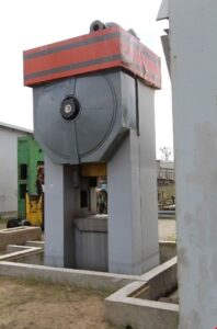 熱間鍛造プレス Smeral LKM 1000 - 1000 トン (写真 4)