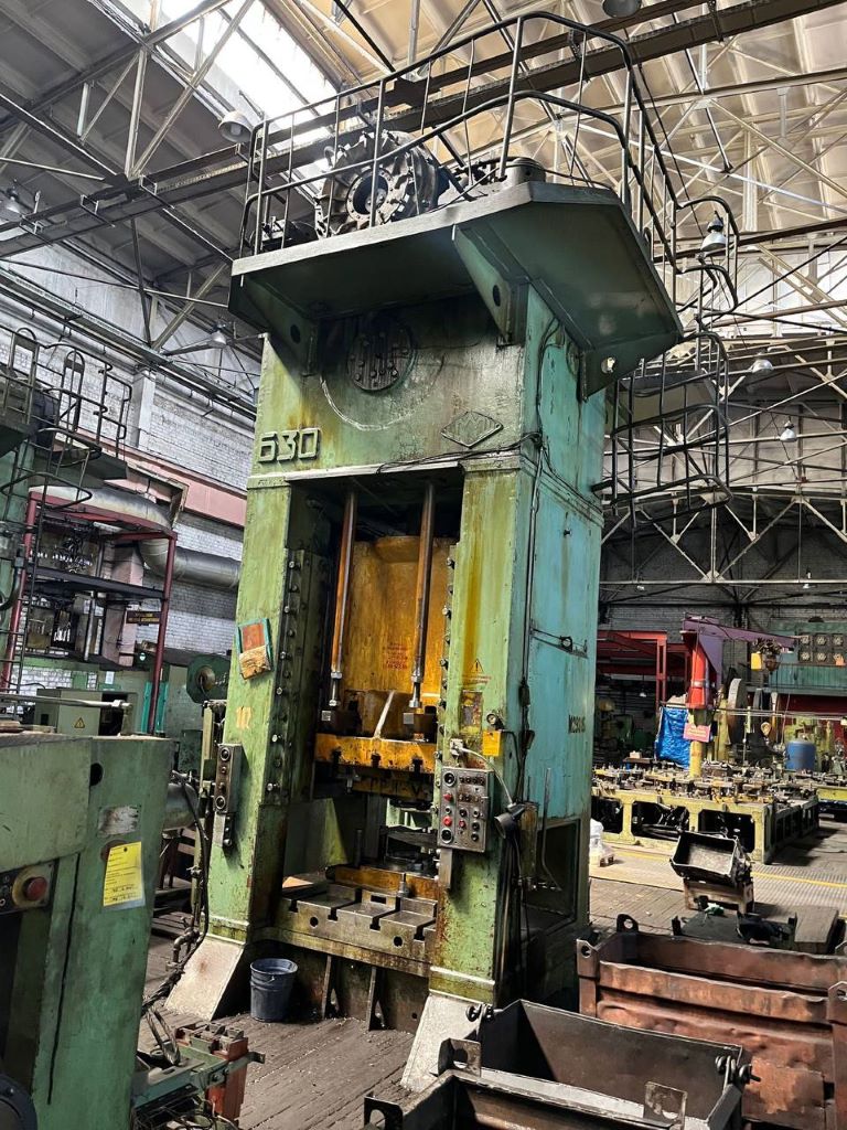 トリミングプレス TMP Voronezh K9538 - 630 トン
