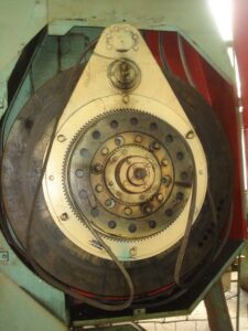 冷間押出プレス Barnaul K0034 - 250 トン (写真 2)